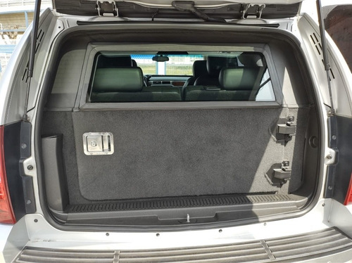 Imagen 12 de 15 de Chevrolet Tahoe 5.3 Tahoe - Suv Piel R-17 At 2013