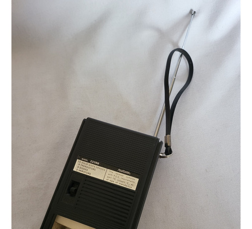 Antiguo Radio A Transistores Realtone Coleccion (Usado)