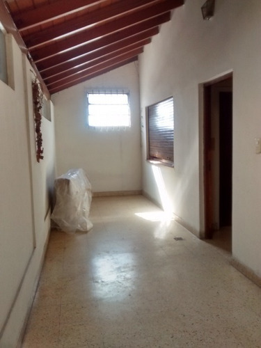 Imagen 7 de 14 de Casa Ph En Venta En Lanus Oeste