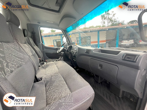 M.benz Accelo 1016 2019