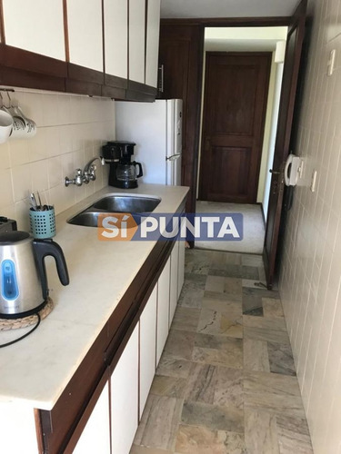 Imagen 5 de 12 de Apartamento En Venta - Brava