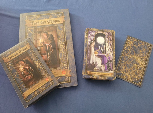 Tarô Dos Magos - Acompanha Livro - Novo (Usado)