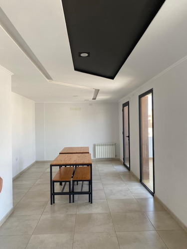 Imagen 20 de 24 de Departamento De Dos Dormitorios Centrico Con Cochera Y Pileta