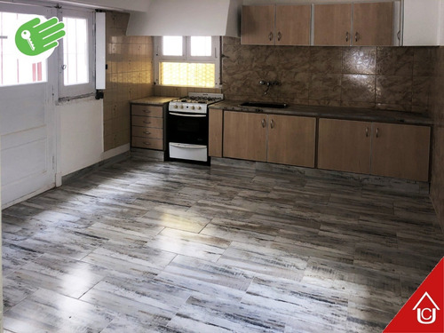 Imagen 2 de 7 de Chalet En Ph Al Frente
