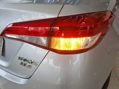 Imagem 12 de 14 de Yaris 1.5 16v Flex Sedan Xls Connect Multidrive