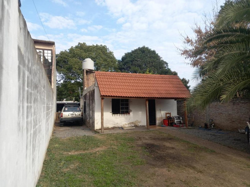 Casa En Venta - 1 Dormitorio 1 Baño - Cochera - 497mts2 - Villa Ballester