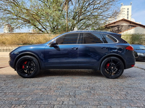 Porsche Cayenne 4.8 V8 S 5p