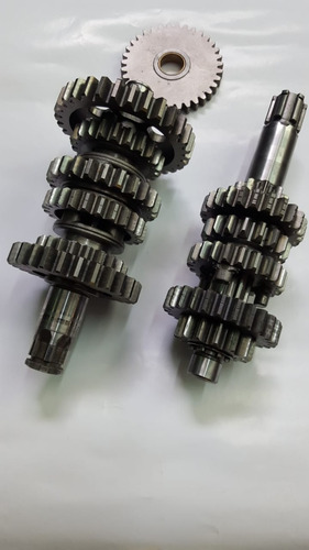 Imagen 3 de 6 de Caja Engranajes De Cambios Kmx 125 Original Impecable
