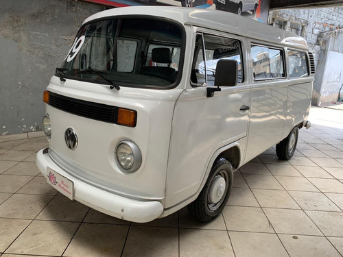 Volkswagen Kombi 1.6 STD 8V