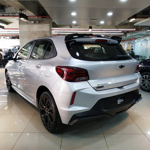 Imagen 7 de 20 de Chevrolet Onix Turbo 2023 0km Desde