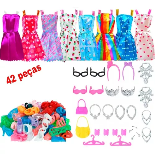 Kit 32 Peças com Roupas e Acessórios para Bonecas Barbie em