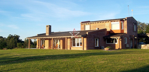 Chacra, 4 Dormitorios + Dependencia, La Barra, Zona Rural, Punta Del Este, Venta- Ref: 169