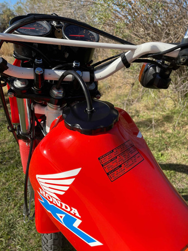 Imagen 9 de 15 de Honda Xl