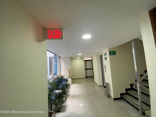 Comercial En Bogota Rah Co: 21-1387