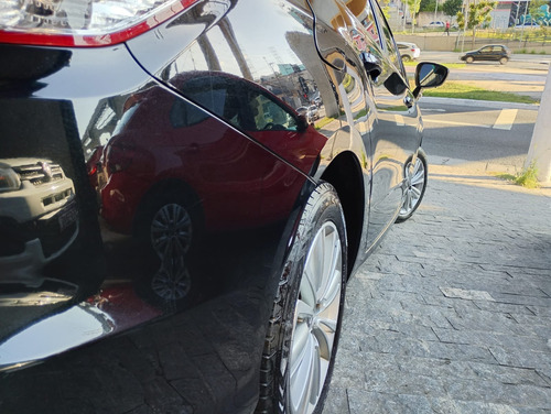 Citroën C4 Lounge 2.0 Tendance Flex Aut. 4p