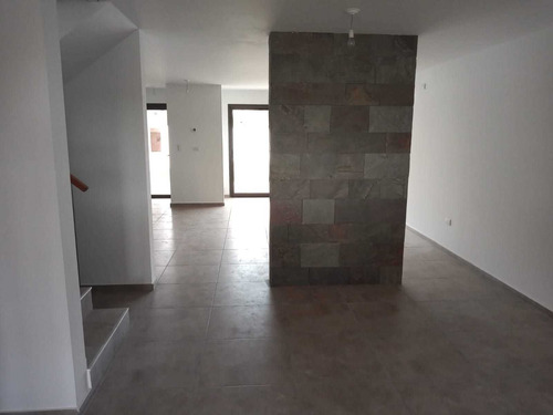 Imagen 5 de 12 de Duplex A Estrenar Chacra Del Norte