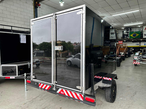 Carreta Bau Em Acm 2.50 X 1.50 X 1.50 - 0km