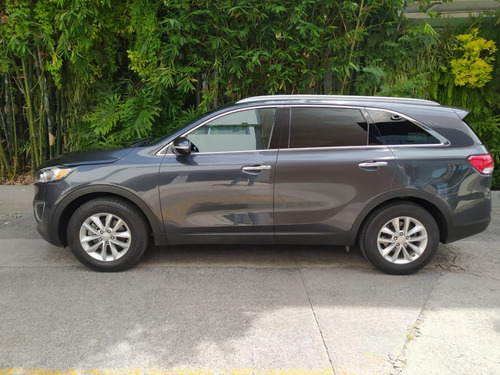 Imagen 2 de 9 de Kia Sorento Lx 2.4l Ta 7 Pas 2018