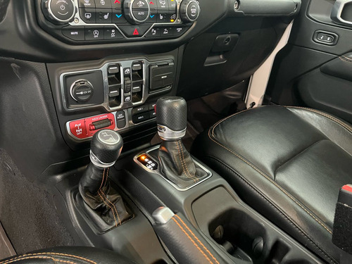 Jeep Gladiator 4p Mojave V6/3.6 Aut