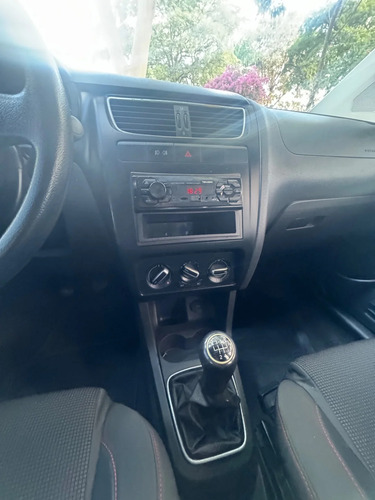 Volkswagen Fox 1.6 MI PRIME 8V FLEX 4P MANUAL