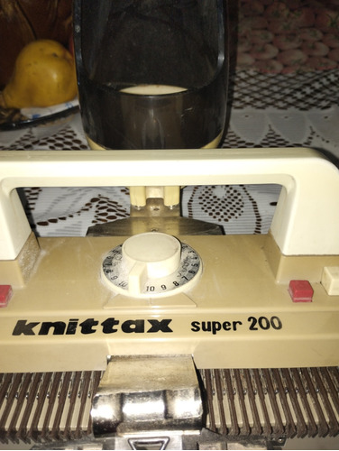 Máquina De Tejer Knittax Super 200