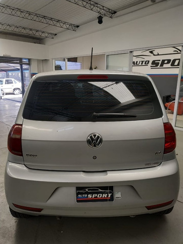 Volkswagen Fox 1.6 Trendline Sedan 5 Ptas