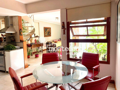Impecable Chalet 5 Ambientes, En Venta. Haedo Centro Sur. Haedo Chico.