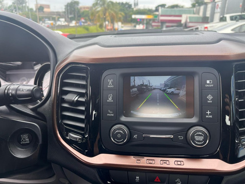 Fiat Toro 2.0 Volcano 4x4 Aut. 4p