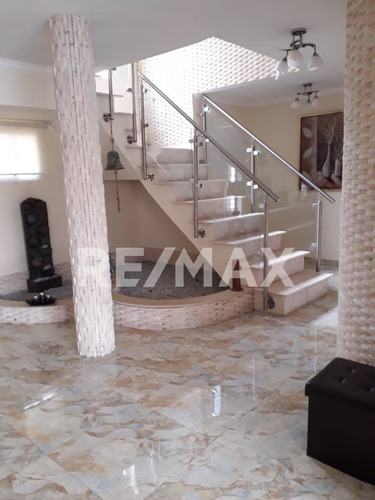 Imagen 3 de 19 de Se Vende Townhouse En La Urbanización Alto Prado Sur (después Del C.c La Cascada), Maturin, Edo. Monagas