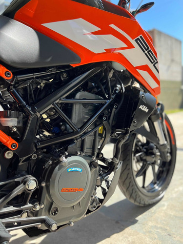 Imagen 6 de 16 de Ktm Duke 250