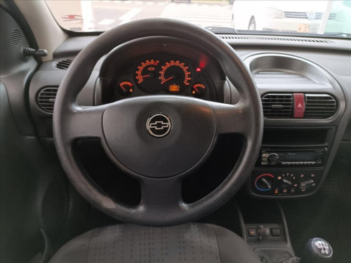 Imagem 9 de 10 de Corsa 1.4 Mpfi Maxx 8v Flex 4p Manual