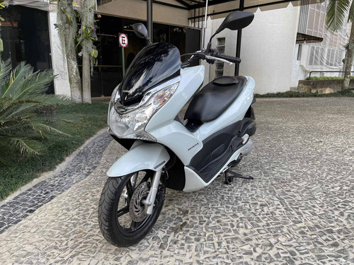 Imagem 2 de 8 de Honda Pcx