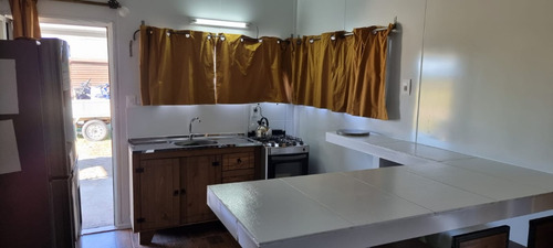 Dos Casas En Un Mismo Padrón En Los Pinos, Ideal Renta O Dos Familias