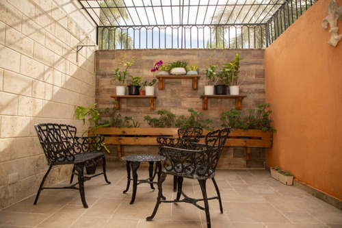 Villa Estilo Colonial En Juan Dolio Metro Country Club