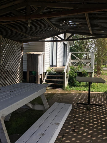 Venta De Hermoso Centro Turístico En Quinamávida, Colbún.