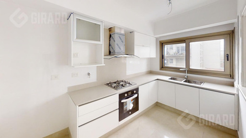 Venta De 3 Amb A Estrenar. Amplio Living Comedor. Zona Paseo Aldrey. Con Patio