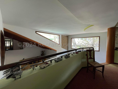 Casa Quinta En Venta Con Piscina Planta Eléctrica Excelente Distribución Cocina Empotrada Seguridad Dos Niveles Nela 24-21124
