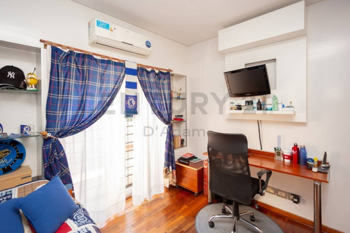 Imagen 27 de 30 de Venta Casa 3 Plantas + Altillo En Coghlan (dos Cocheras) 200 M2 Totales