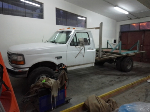 Imagen 20 de 21 de Ford F350 Xl