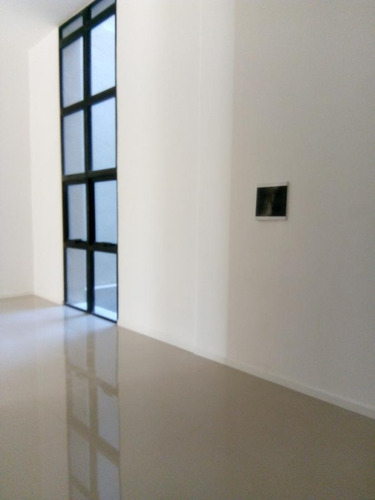 Imagen 3 de 9 de Gran Loft, Plaza Matriz, 57 M2 , Grandes Ventanales, Super Luminoso , Único !!