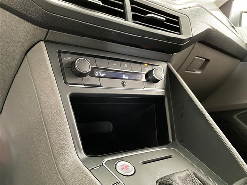 Imagem 6 de 12 de Polo 1.0 200 Tsi Highline Automático