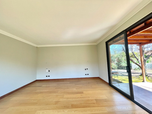 Los Nogales, Impecable Casa, Norte, Amplios Espacios, 7d 6b