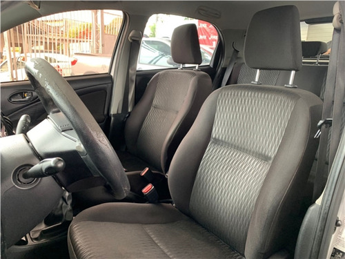 Toyota Etios 1.3 X 16V FLEX 4P AUTOMÁTICO