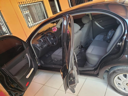 Imagen 4 de 6 de Chevrolet Aveo Automático