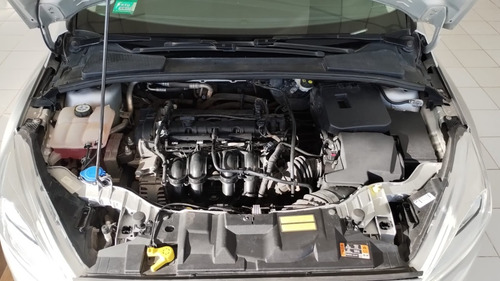Ford Focus III 1.6 Sedan S