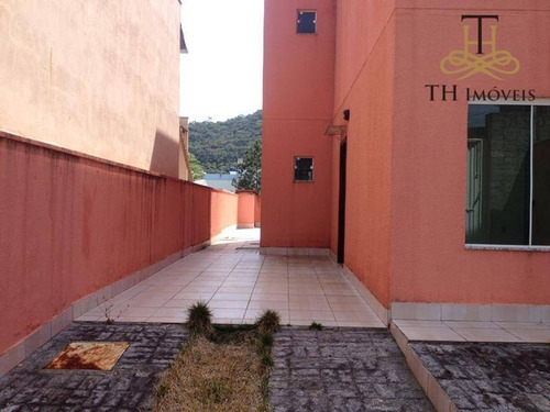Sobrado Residencial À Venda, Ariribá, Balneário Camboriú. - So0003