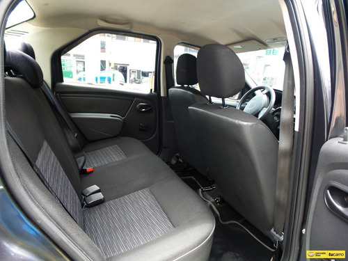 Imagen 21 de 25 de Renault Logan 1.4 Familier