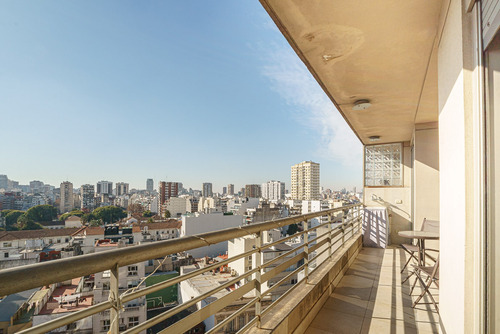 Venta Departamento 2 Ambientes. Cochera. Palermo.torre Amenities