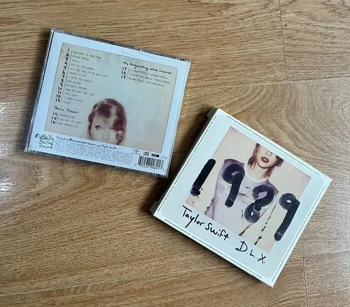Taylor Swift 1989 Cd Deluxe Edition + Sin Polaroids (Usado)