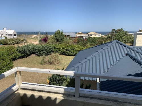 Casas En Alquiler 4 Dormitorios Montoya Punta Del Este - Dl194